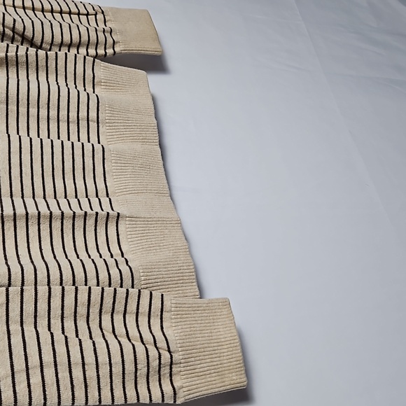 Men's Tommy Hilfiger Long Sleeve Sweater Tan with Brown Stripes Medium T7 - Picture 4 of 5